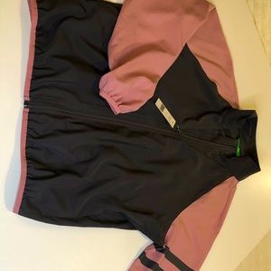 Dip gray & pink light weight jacket 🧥